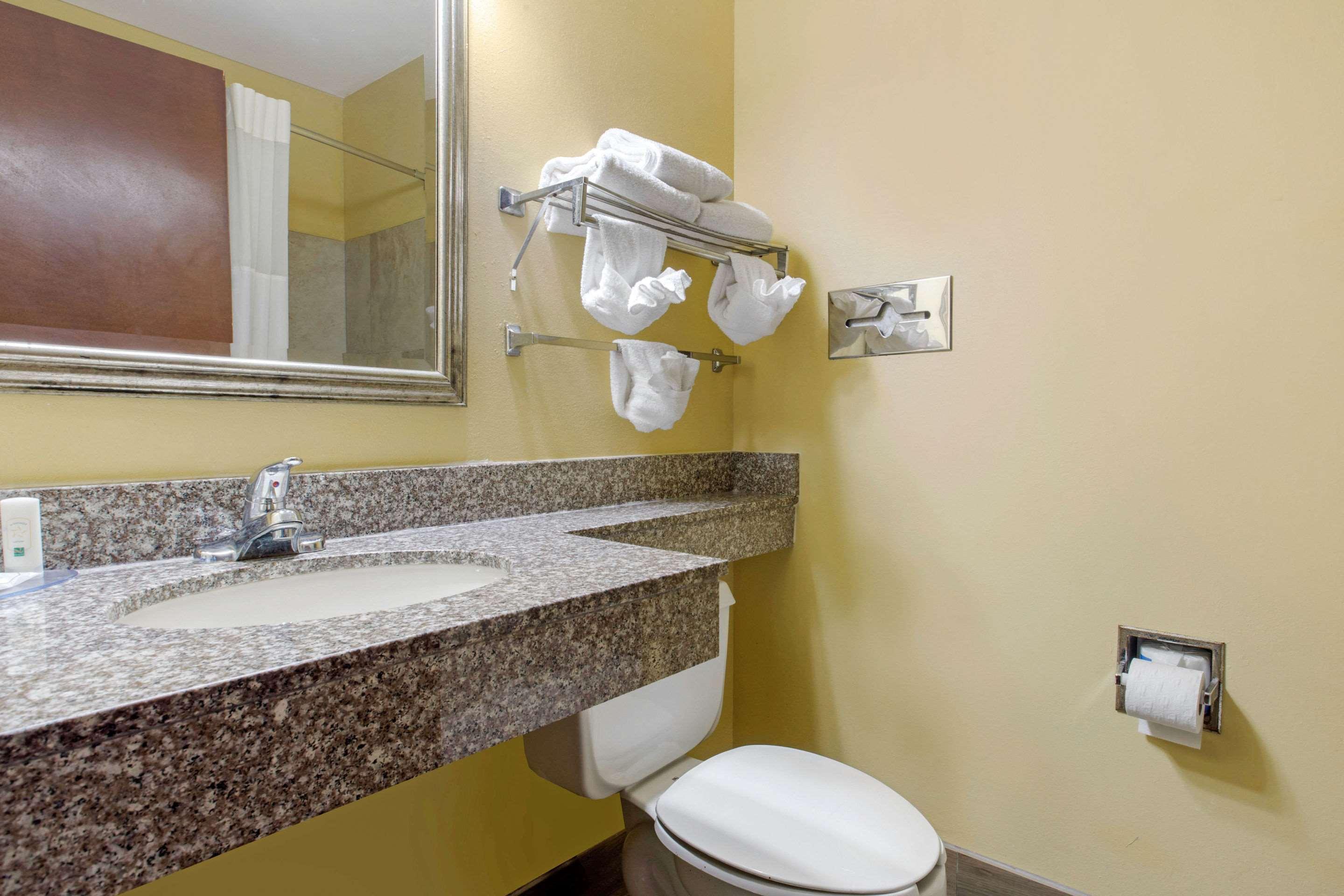 Quality Inn Williamston Esterno foto